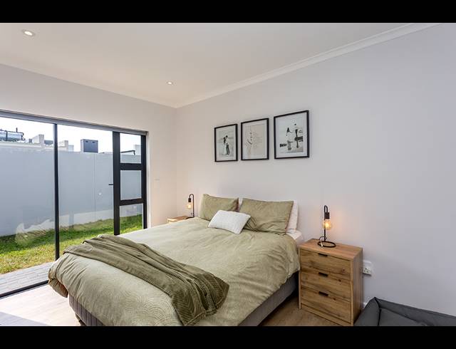 3 BEDROOM HOUSE FOR SALE IN SANDOWN